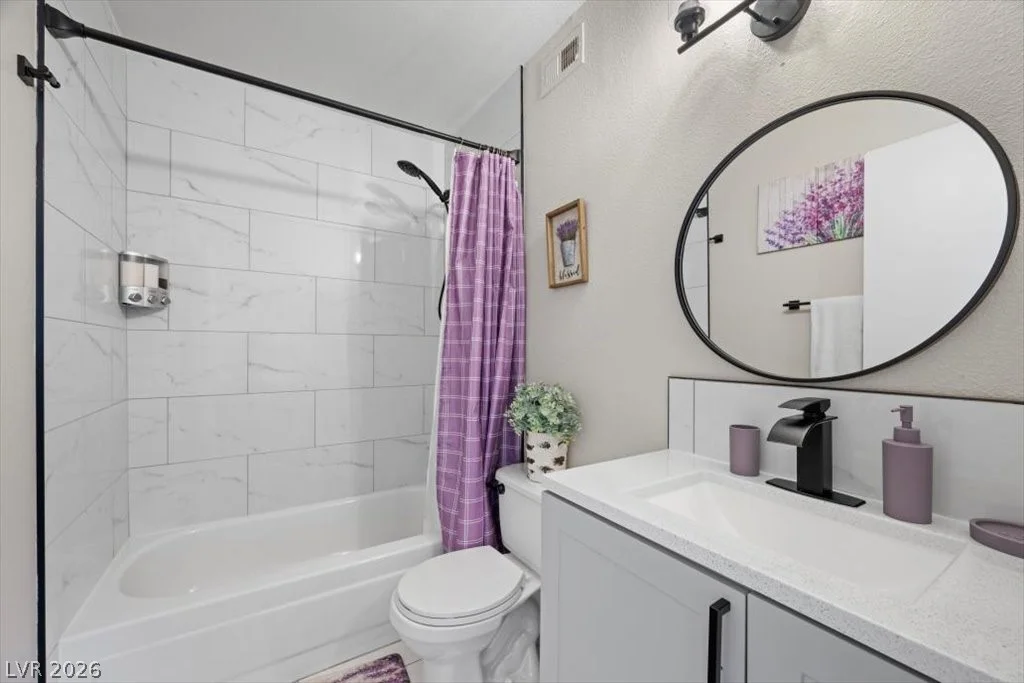2677 Ruthe Duarte, Las Vegas, NV 89121