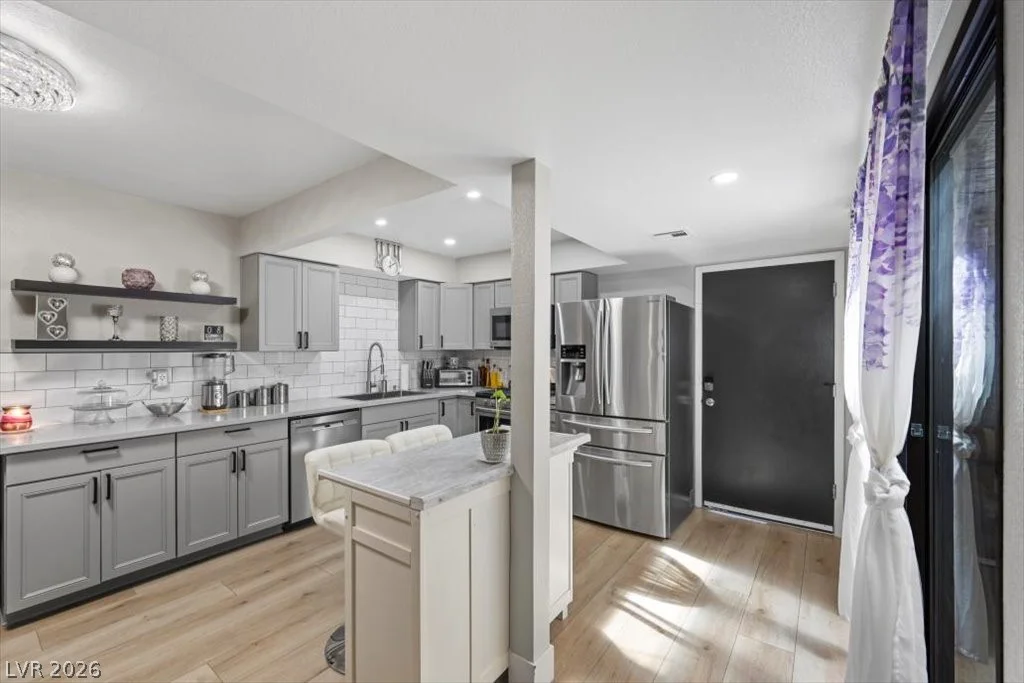 2677 Ruthe Duarte, Las Vegas, NV 89121