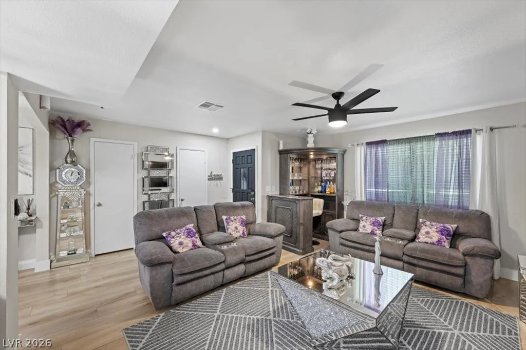 2677 Ruthe Duarte, Las Vegas, NV 89121