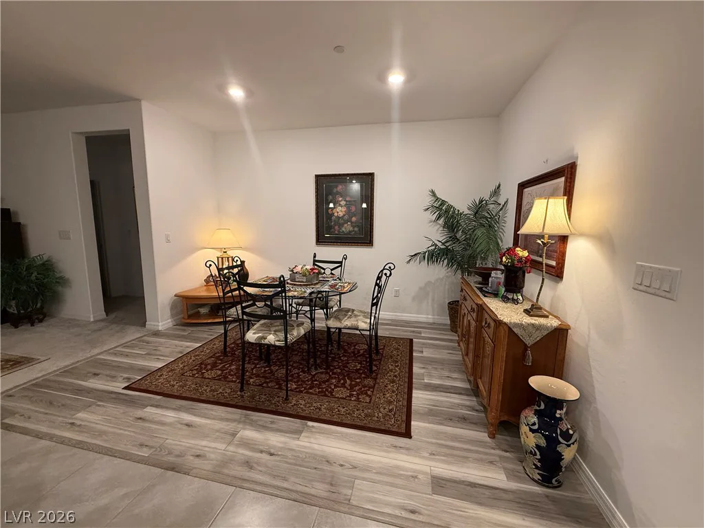 9585 Sard, Las Vegas, NV 89143