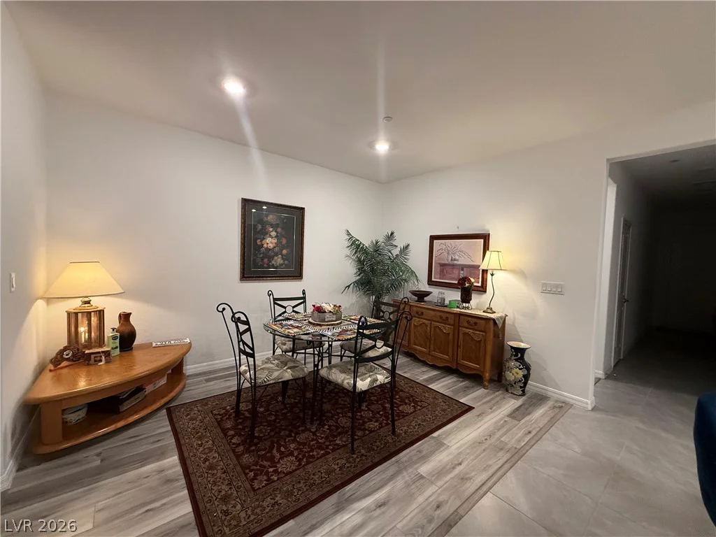 9585 Sard, Las Vegas, NV 89143