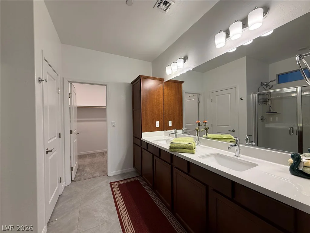 9585 Sard, Las Vegas, NV 89143