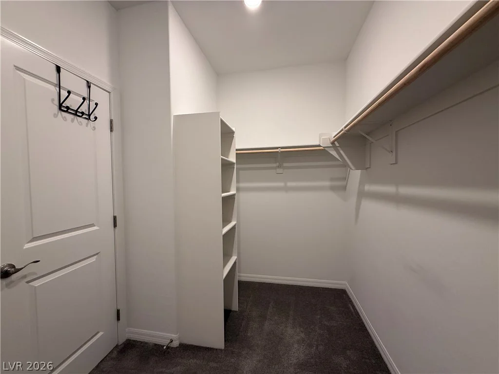 9585 Sard, Las Vegas, NV 89143