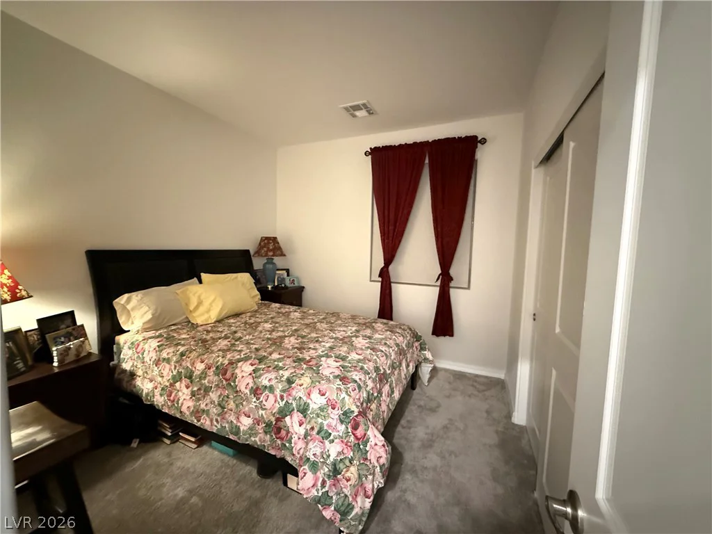 9585 Sard, Las Vegas, NV 89143