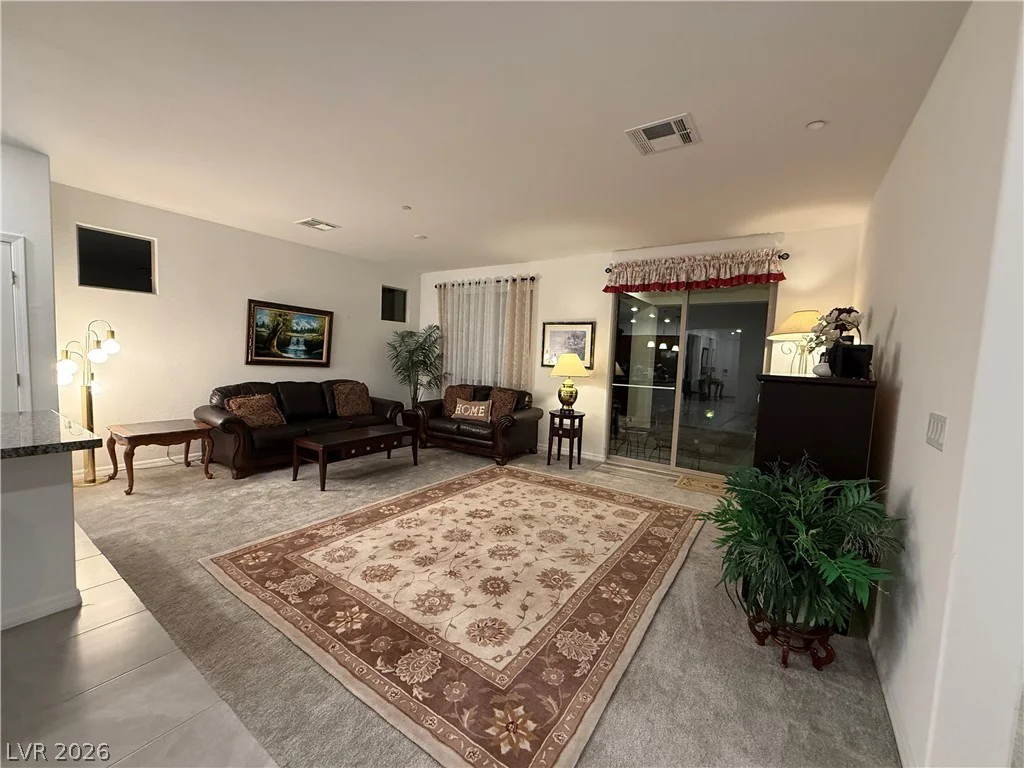 9585 Sard, Las Vegas, NV 89143
