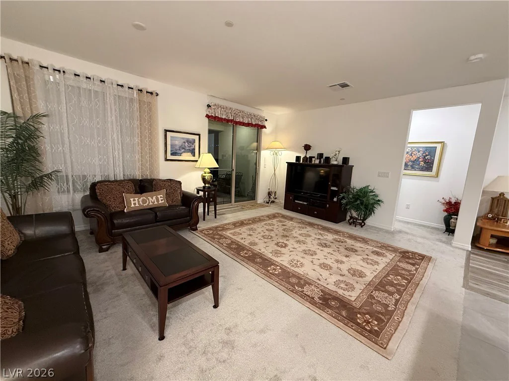 9585 Sard, Las Vegas, NV 89143