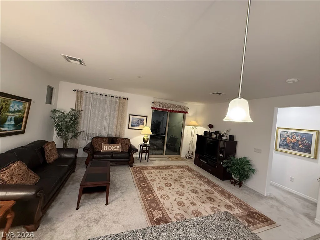 9585 Sard, Las Vegas, NV 89143