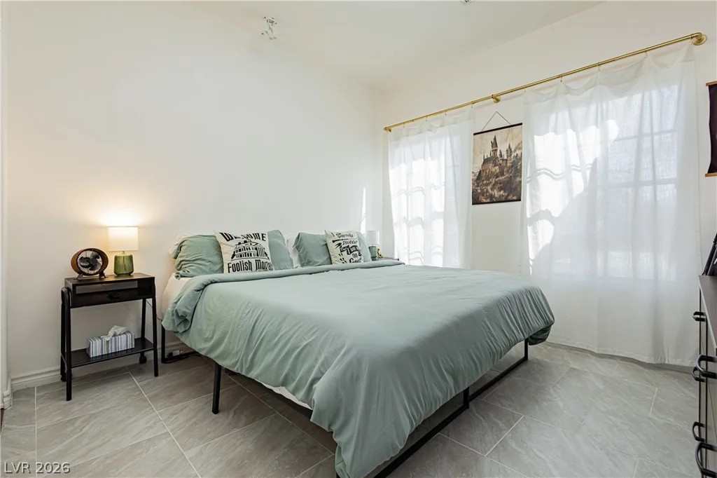 1106 Cypress Falls, North Las Vegas, NV 89081