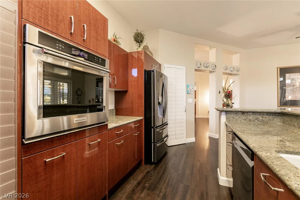 1901 Capestone, Las Vegas, NV 89134