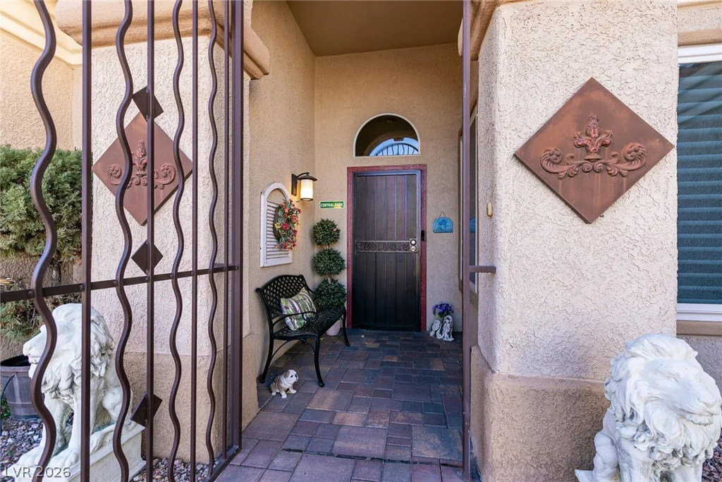 1901 Capestone, Las Vegas, NV 89134