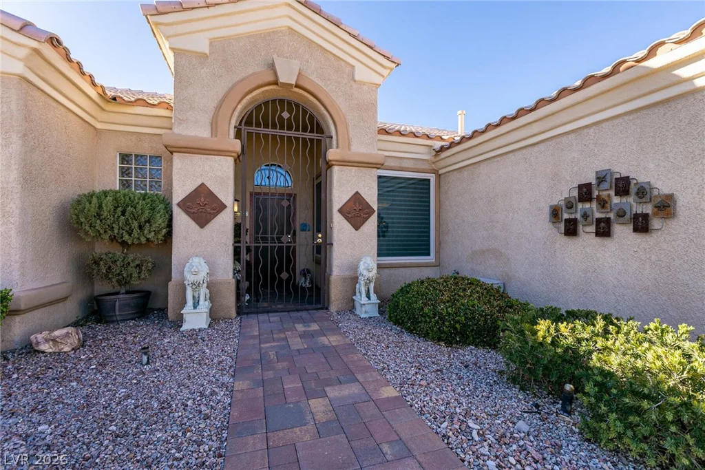 1901 Capestone, Las Vegas, NV 89134