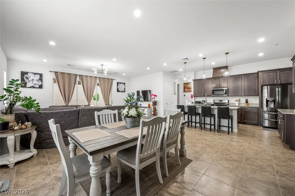 602 Desert Bluebell, Henderson, NV 89011