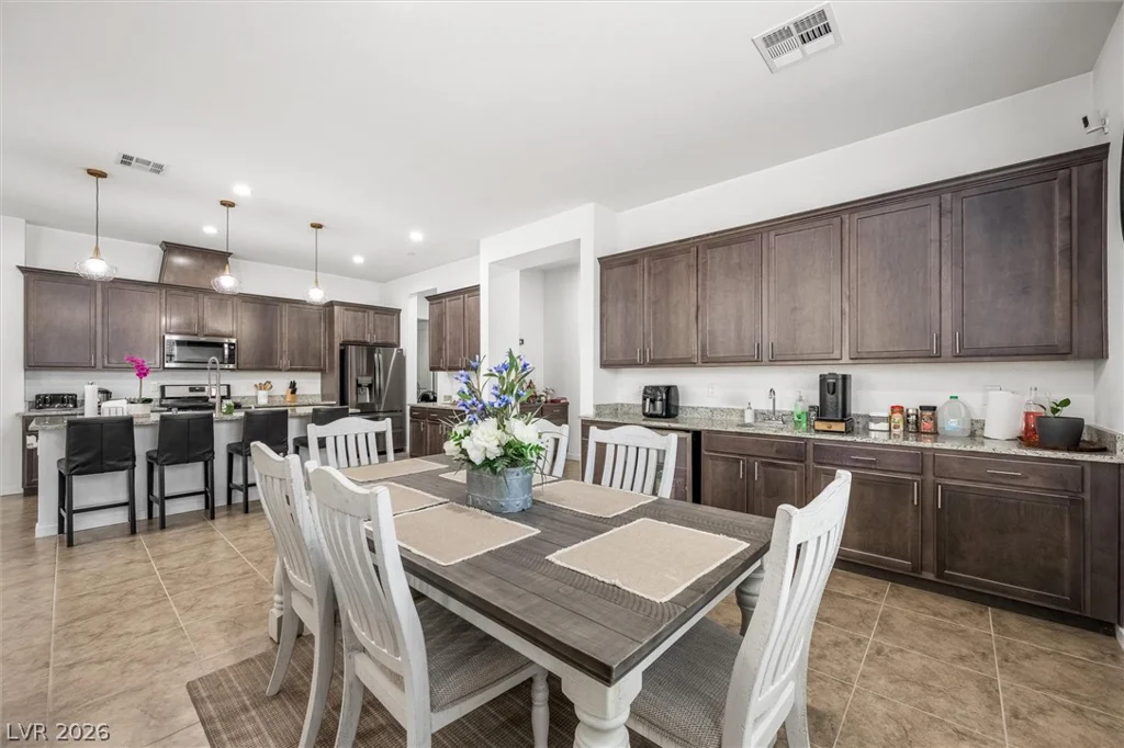 602 Desert Bluebell, Henderson, NV 89011