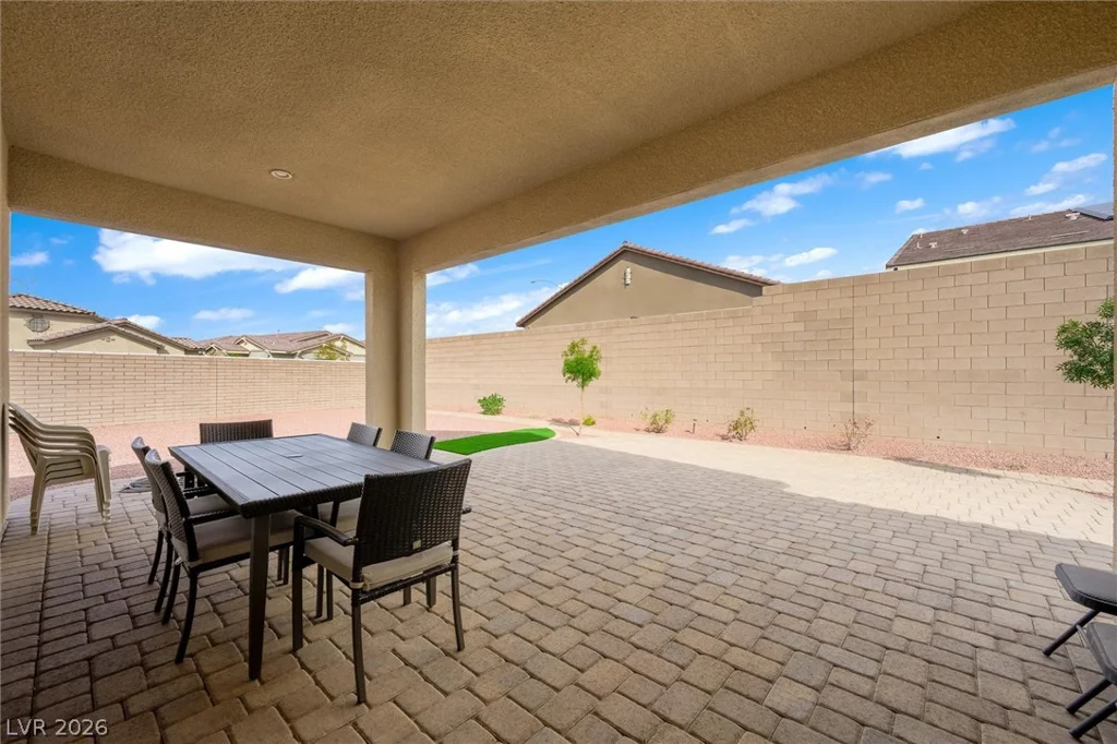 602 Desert Bluebell, Henderson, NV 89011