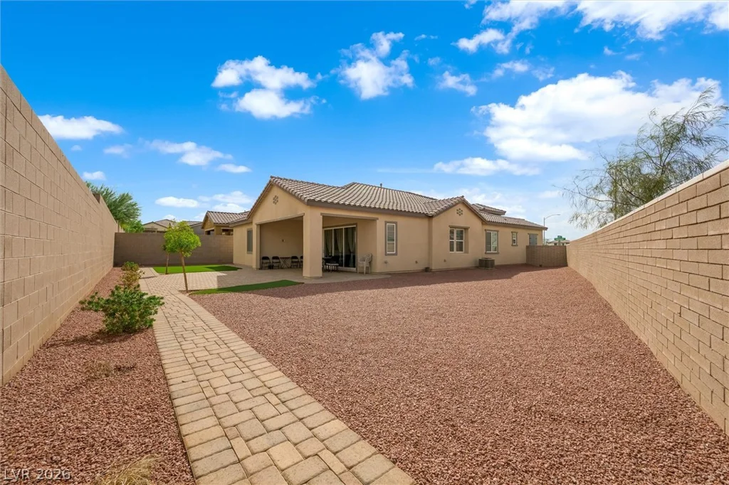 602 Desert Bluebell, Henderson, NV 89011