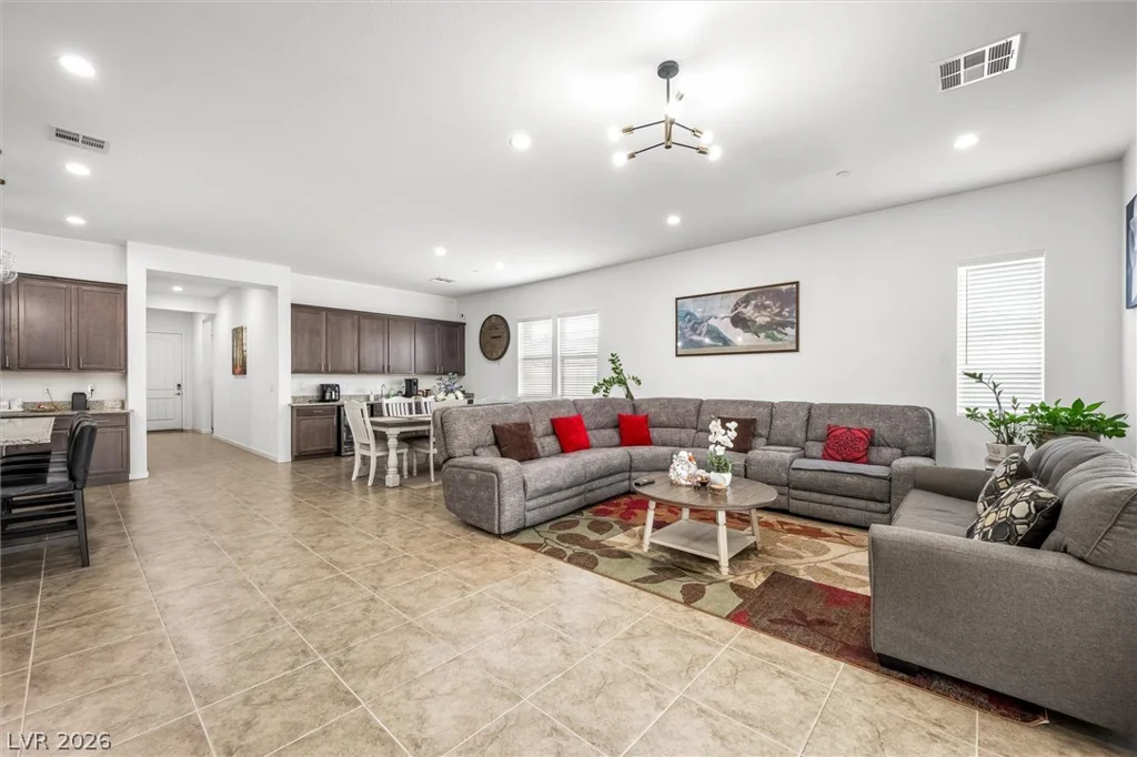 602 Desert Bluebell, Henderson, NV 89011