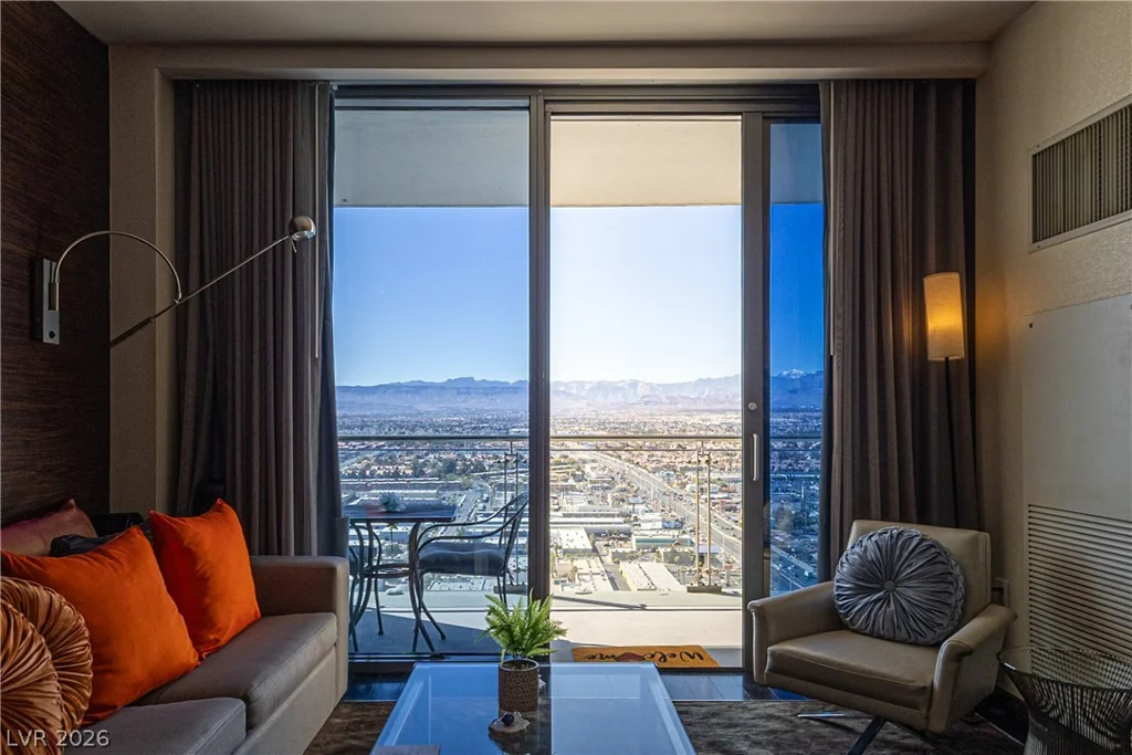 4381 Flamingo, Las Vegas, NV 89103
