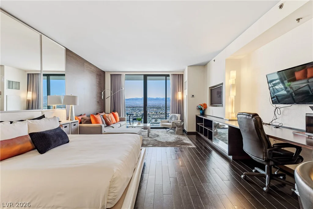4381 Flamingo, Las Vegas, NV 89103
