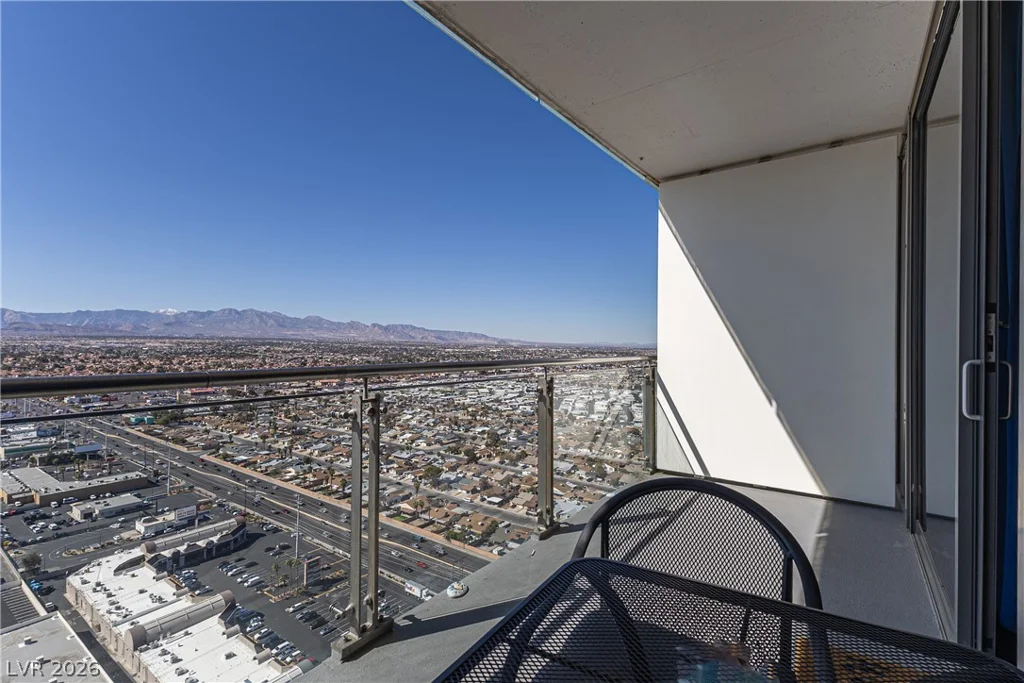 4381 Flamingo, Las Vegas, NV 89103