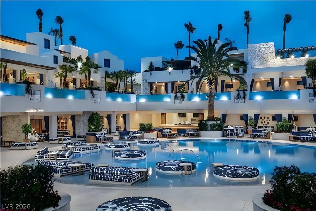 4381 Flamingo, Las Vegas, NV 89103