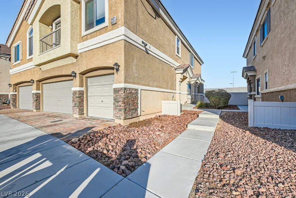 6637 Lookout Lodge, North Las Vegas, NV 89084