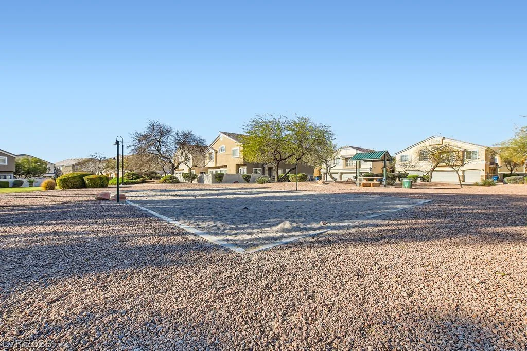 6637 Lookout Lodge, North Las Vegas, NV 89084