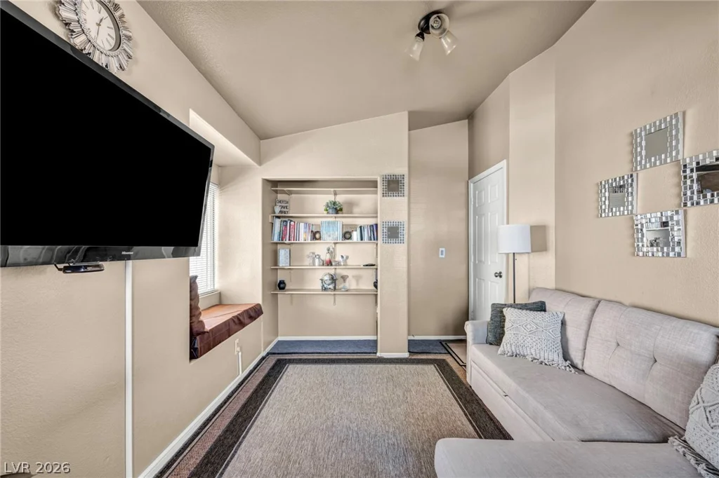 3702 Bizet, North Las Vegas, NV 89032