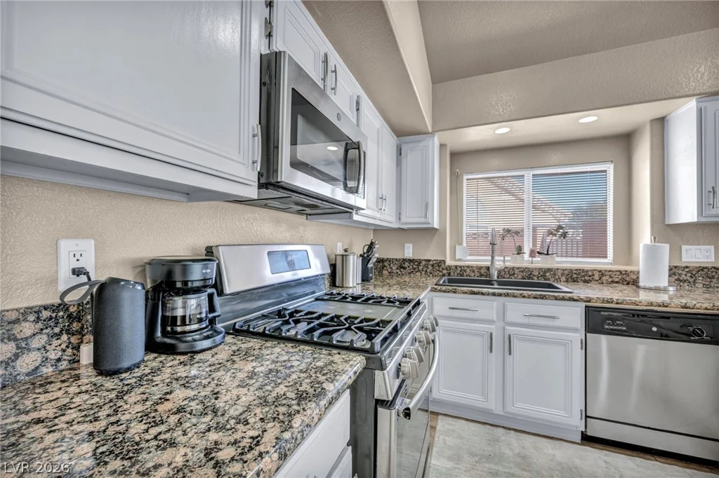 3702 Bizet, North Las Vegas, NV 89032