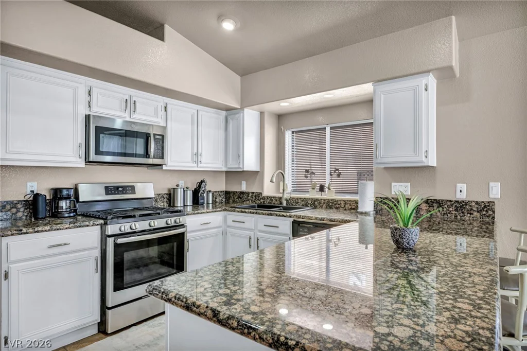 3702 Bizet, North Las Vegas, NV 89032