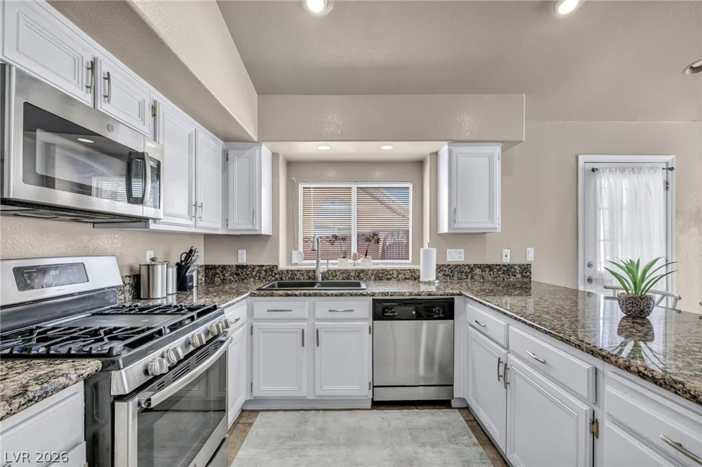 3702 Bizet, North Las Vegas, NV 89032
