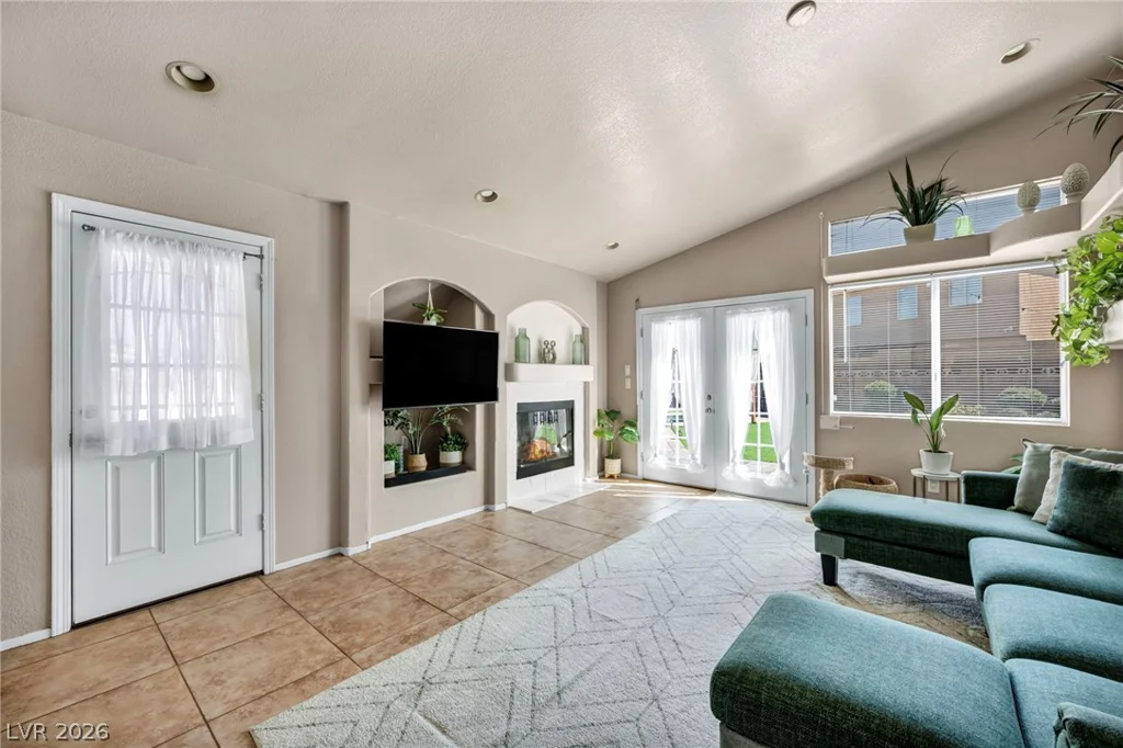 3702 Bizet, North Las Vegas, NV 89032