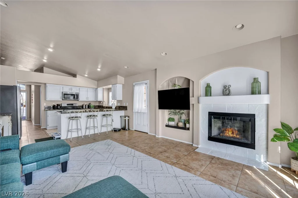 3702 Bizet, North Las Vegas, NV 89032