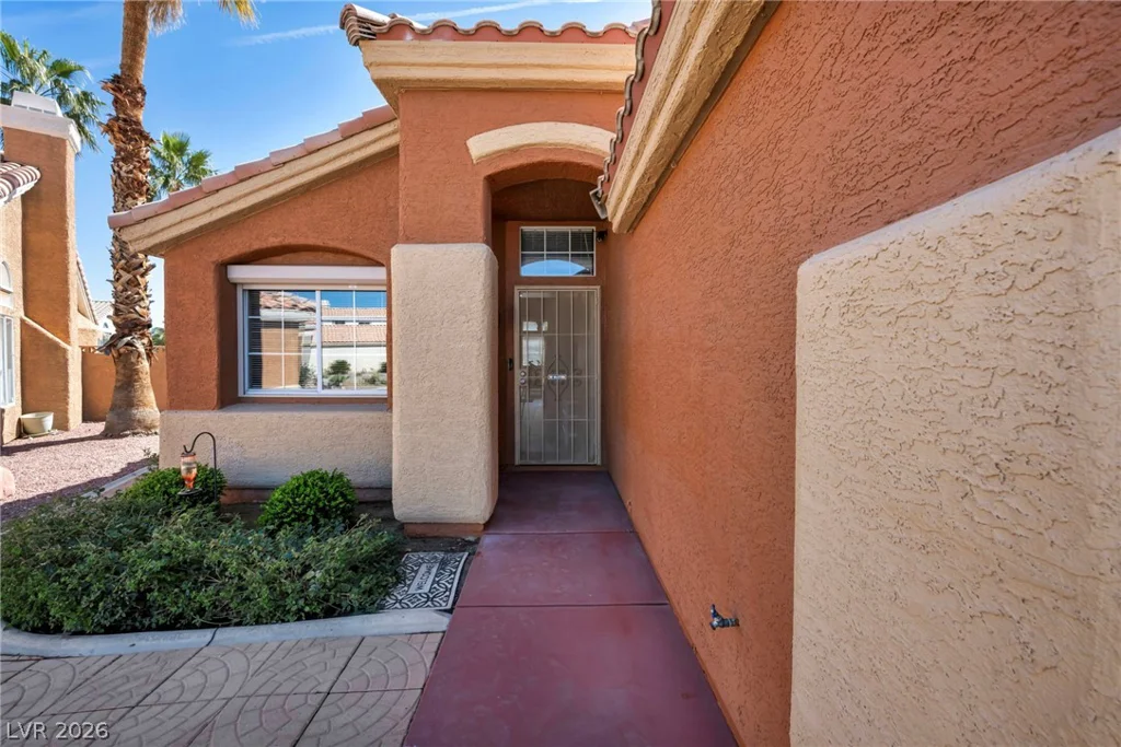 3702 Bizet, North Las Vegas, NV 89032