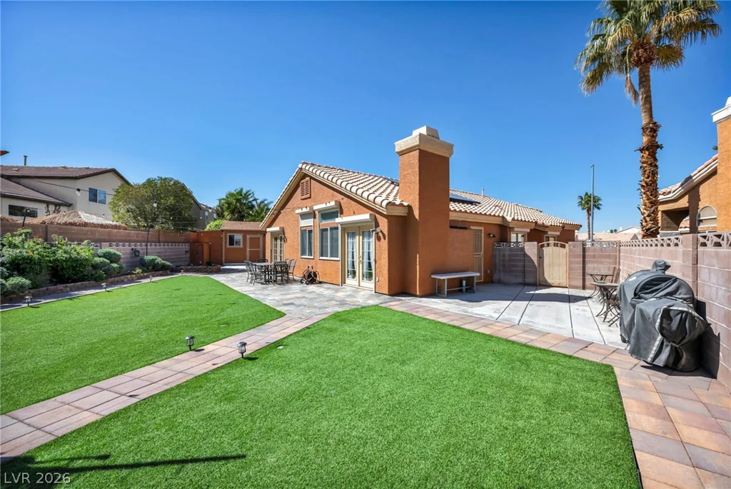 3702 Bizet, North Las Vegas, NV 89032