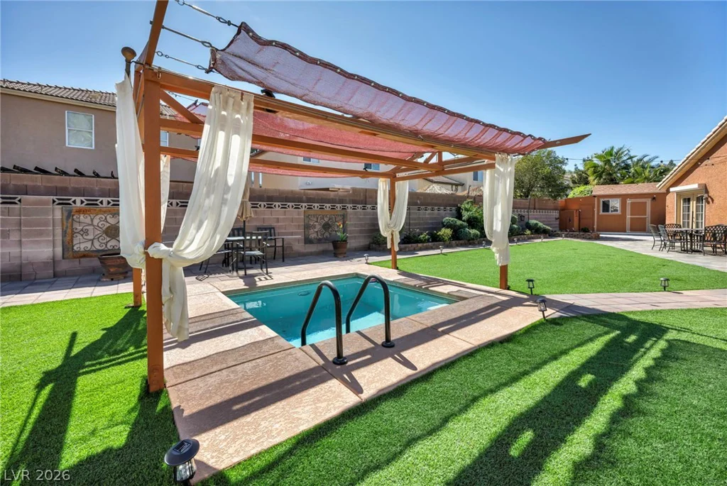 3702 Bizet, North Las Vegas, NV 89032