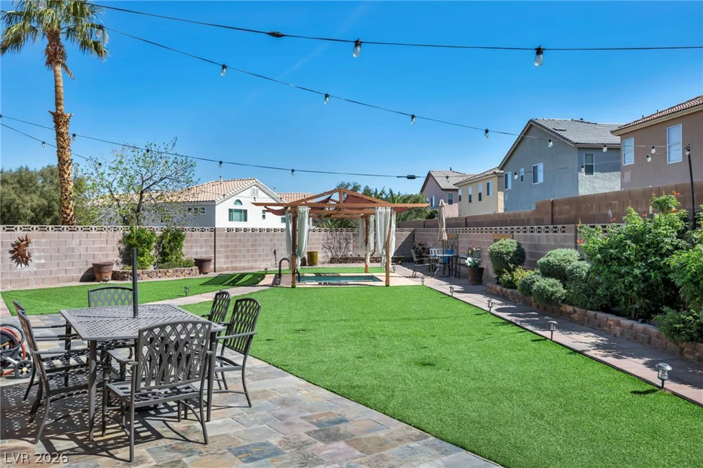 3702 Bizet, North Las Vegas, NV 89032