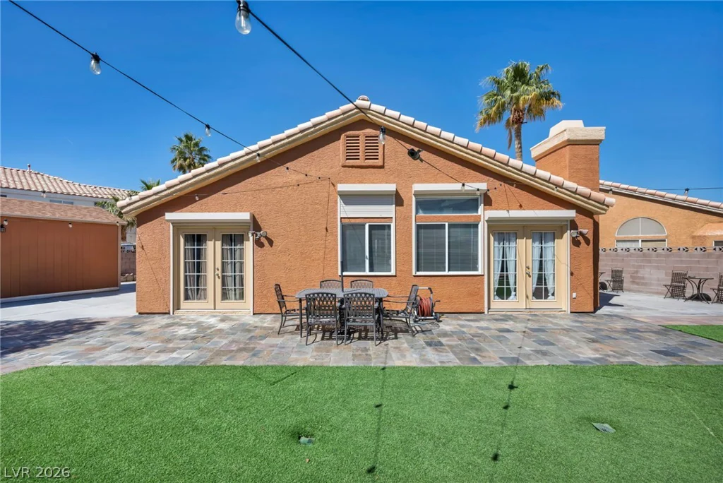 3702 Bizet, North Las Vegas, NV 89032
