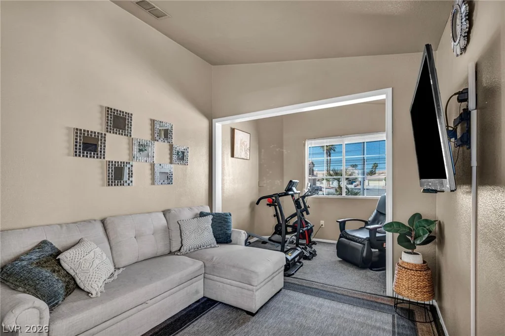3702 Bizet, North Las Vegas, NV 89032
