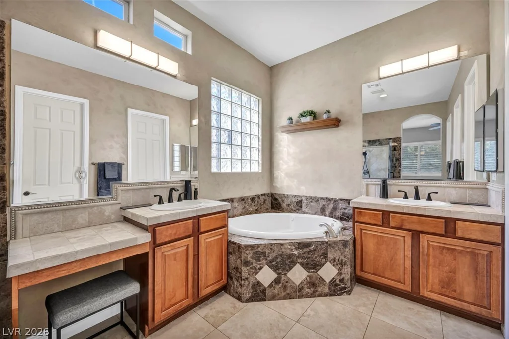 1128 Via Suzan, Henderson, NV 89052