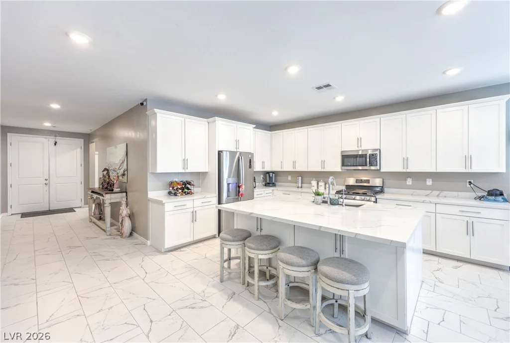 10089 Desert Azure, Las Vegas, NV 89178
