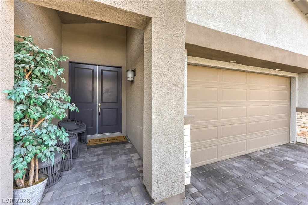 10089 Desert Azure, Las Vegas, NV 89178
