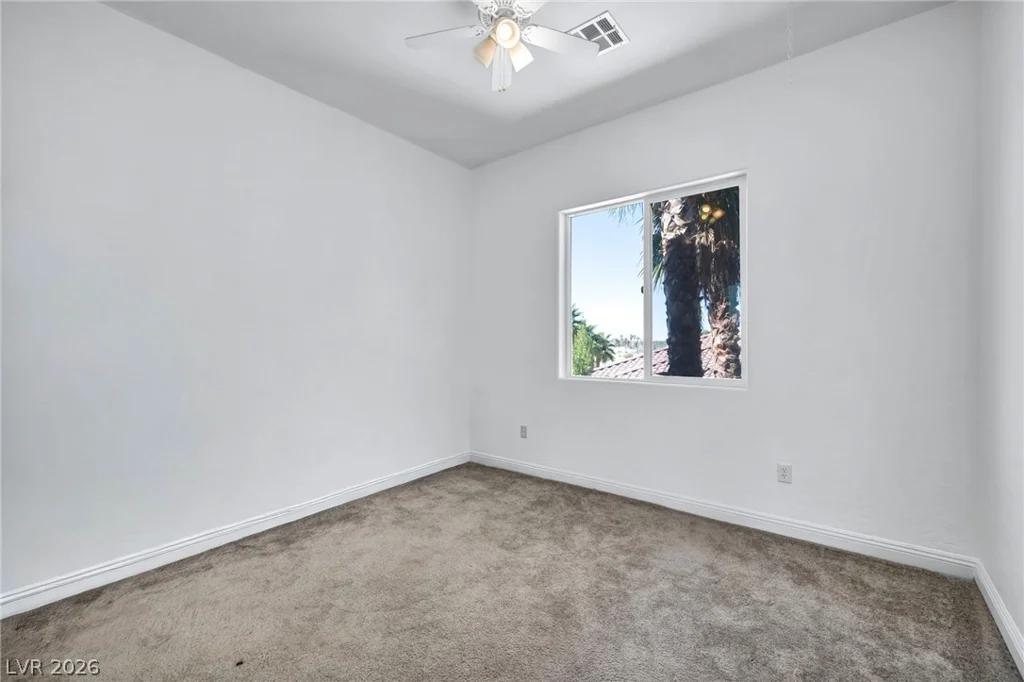 8525 Killians Greens, Las Vegas, NV 89131