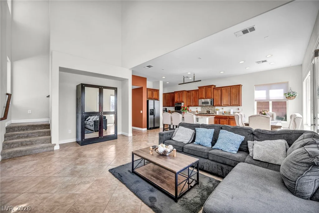 8525 Killians Greens, Las Vegas, NV 89131