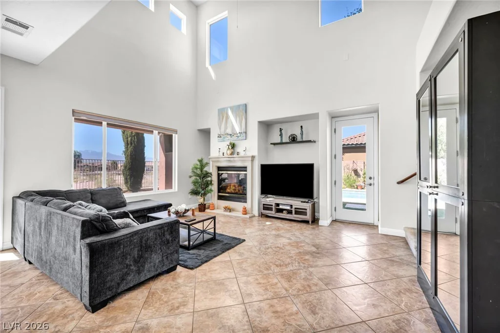 8525 Killians Greens, Las Vegas, NV 89131