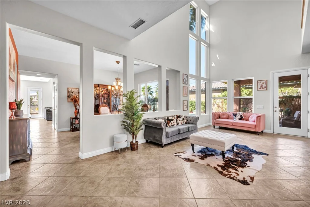 8525 Killians Greens, Las Vegas, NV 89131