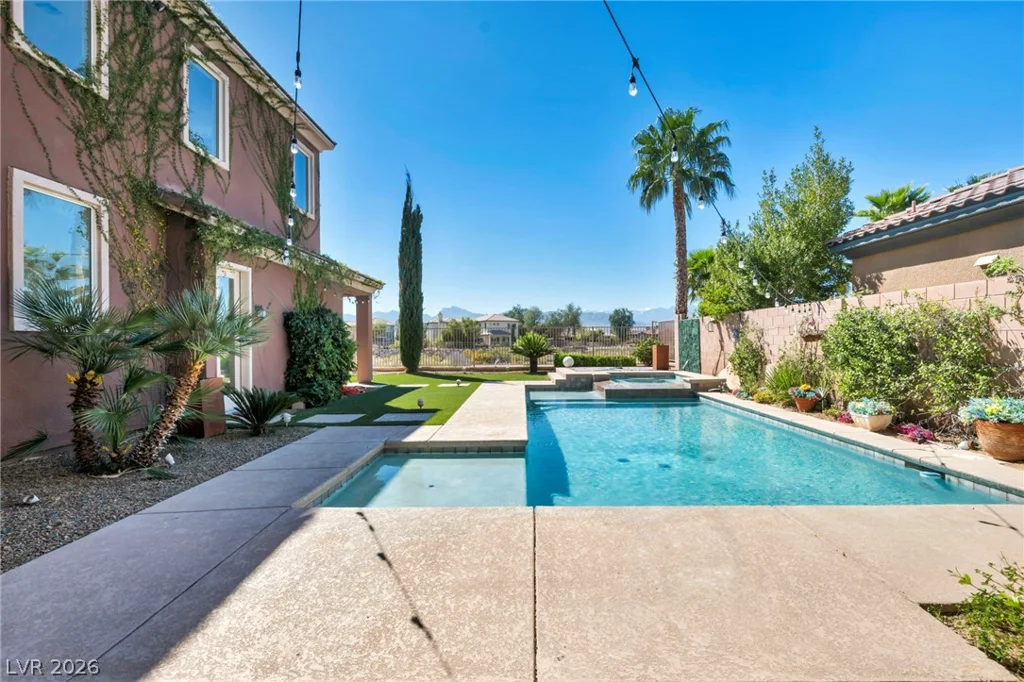 8525 Killians Greens, Las Vegas, NV 89131