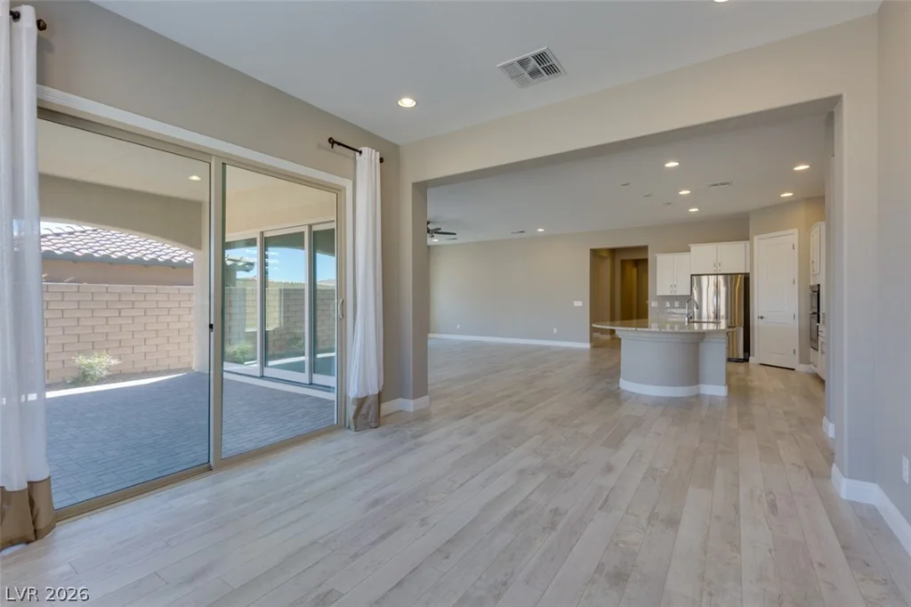 11822 Spadari, Las Vegas, NV 89138