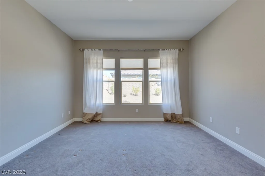 11822 Spadari, Las Vegas, NV 89138