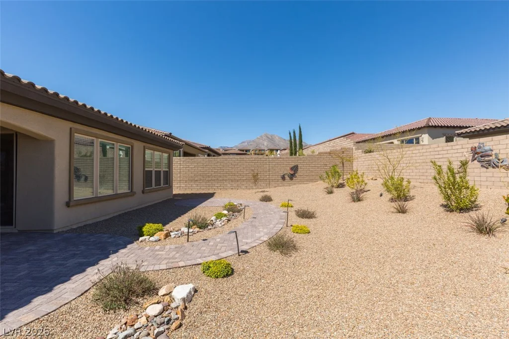 11822 Spadari, Las Vegas, NV 89138