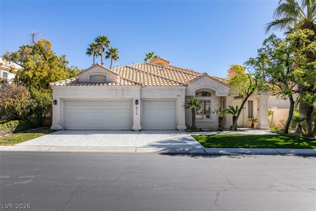 2016 Bay Hill, Las Vegas, NV 89117